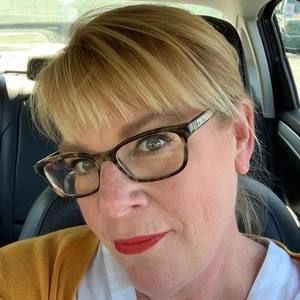 Meet your Posher, Kristina